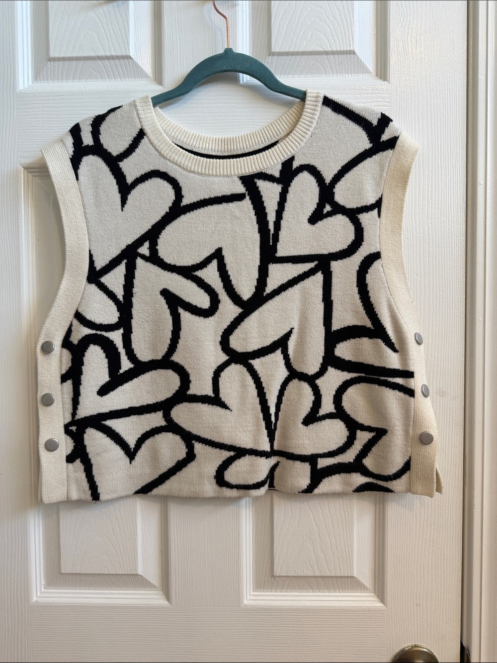 Anthropologie Mauve Cream & Black Heart-Print Knit Vest